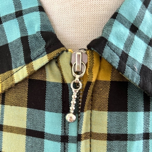 Urban Outfitters Full Zip Jacket Size XS Yellow/Blue/Black Plaid Print - Picture 7 of 12